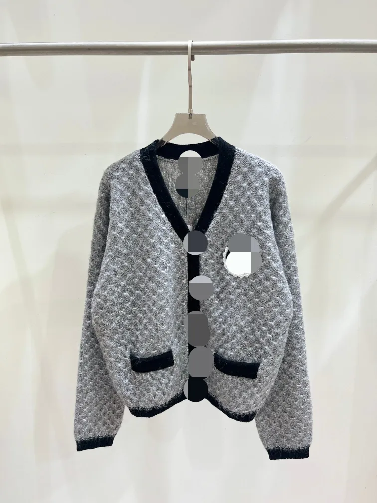 Mafeng – pull à manches longues et col en V pour femme, vêtement de marque de même Style, gris kaki, de haute qualité, automne 1108, 2023
