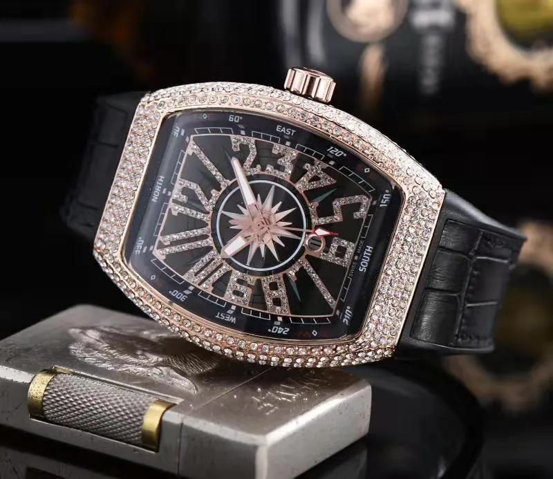Fashion luxury Watch Shiny Diamond Ice Out watch new yacht designer Quartz Sport party dress wristwatch clock