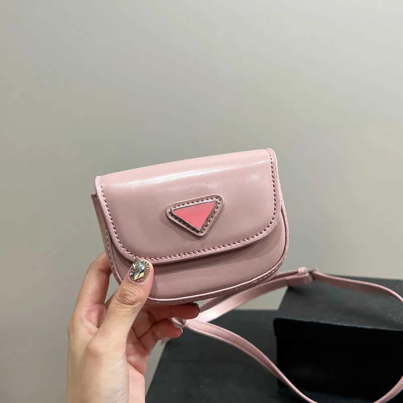 mini triangel axelväska kvinnor designer handväska plånbok kvinnor läder handväska crossbody väskor söt enkel rosa messenger väska