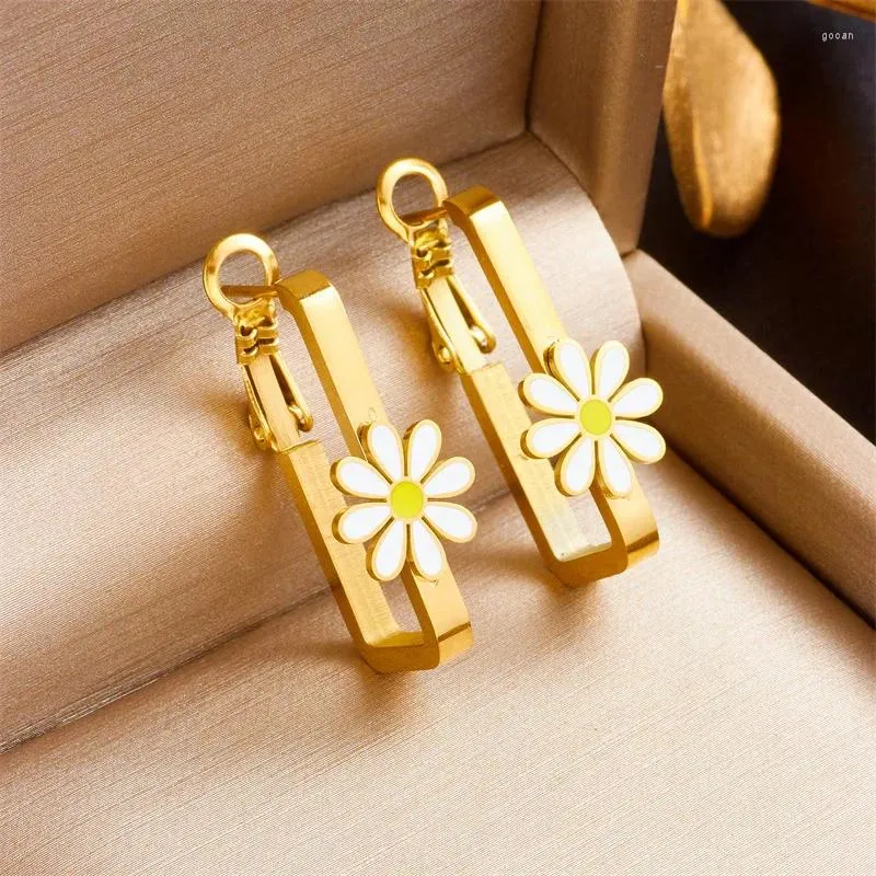 Hoop Earrings 316L Stainless Steel Daisy Flower For Women Girl Fashion Geometric Ear Buckle Jewelry Wedding Gift Brincos