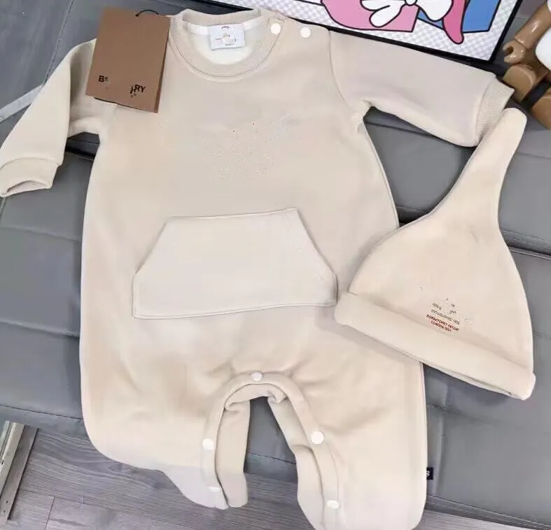 Online kändis ny plysch mode brev stil huva baby jumpsuit b designer småbarn baby pojke flicka fullmåne romper