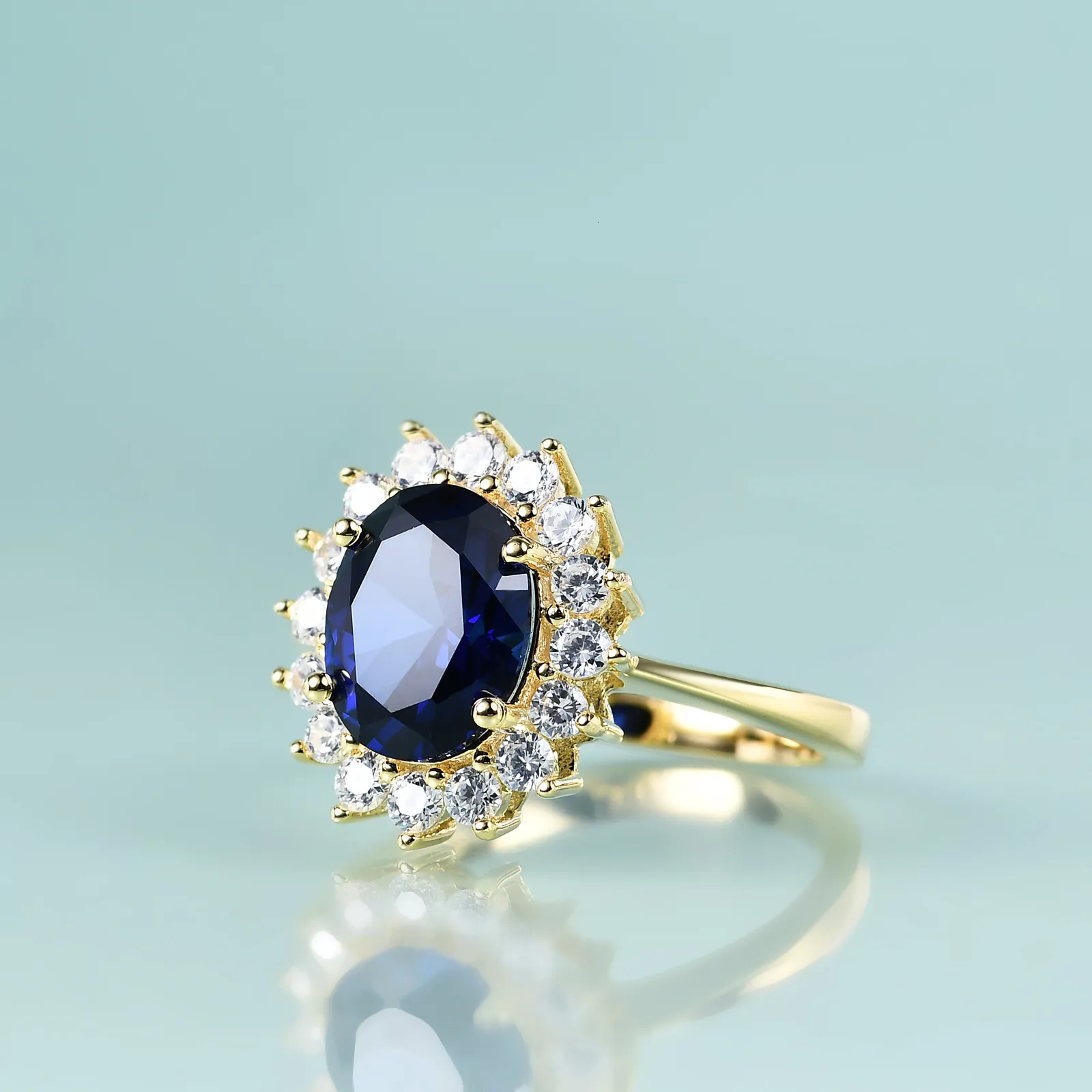 Med sidogenar Gem's Beauty Princess Diana Inspired Statement Engagement Ring 14K Guldfylld Sterling Silver Lab Blue Sapphire Birthstone Ring 230411