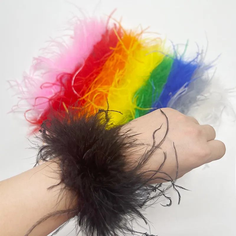 Charm Bracelets Ostrich Cuff Feather Slap On Bracelet Women Hand Ostrich Feather Wrap Bracelet Fashion Feather Real Fur Bracelet Accessories 230410