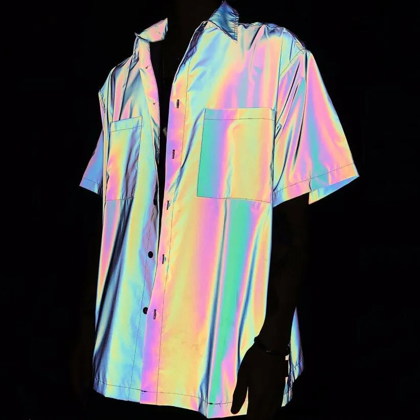 Chemises décontractées pour hommes Printemps été coloré hommes réfléchissants chemise à manches courtes rue hip hop punk chemisier homme vintage décontracté arc-en-ciel chemises réfléchissantes 230410