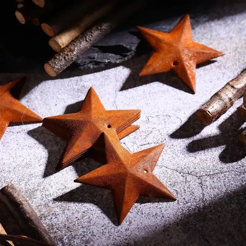 Estrella de madera Estrellas Granero oxidado Miniatura Árbol oxidado Accesorios de Navidad Diy Mini Decoraciones antiguas vintage Forma de metal Colgante 231110