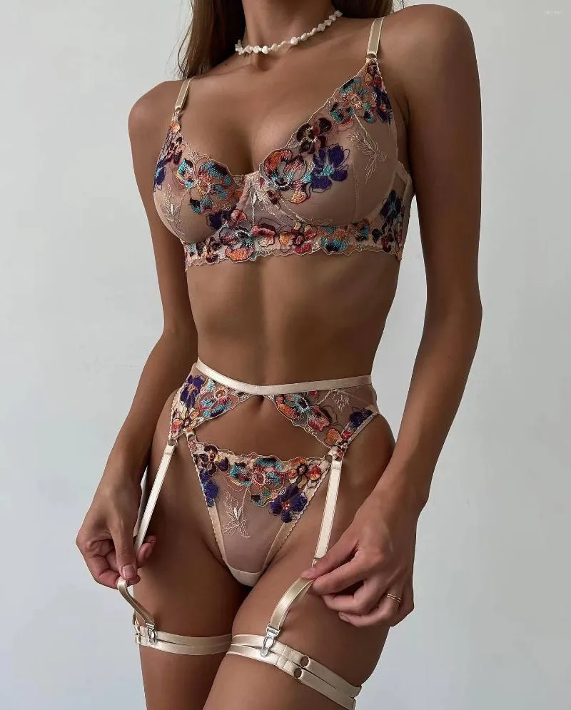 Shapers feminina renda de lingerie sexy de sutiã definir tanga de 4 peças eróticas de roupas íntimas eróticas florais sem costas.