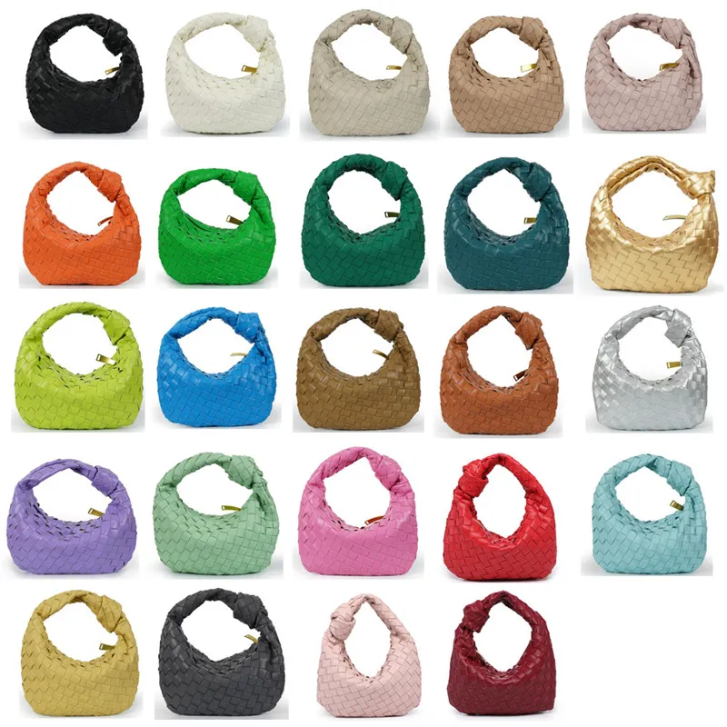 2024 Sacs à bandouliers femmes sacs d'épaule CowHide Pu Pu Leather Sac Weave Nouted Handled Handmade Sling Luxury Brand Designer Hobo Totes Woven Sacs