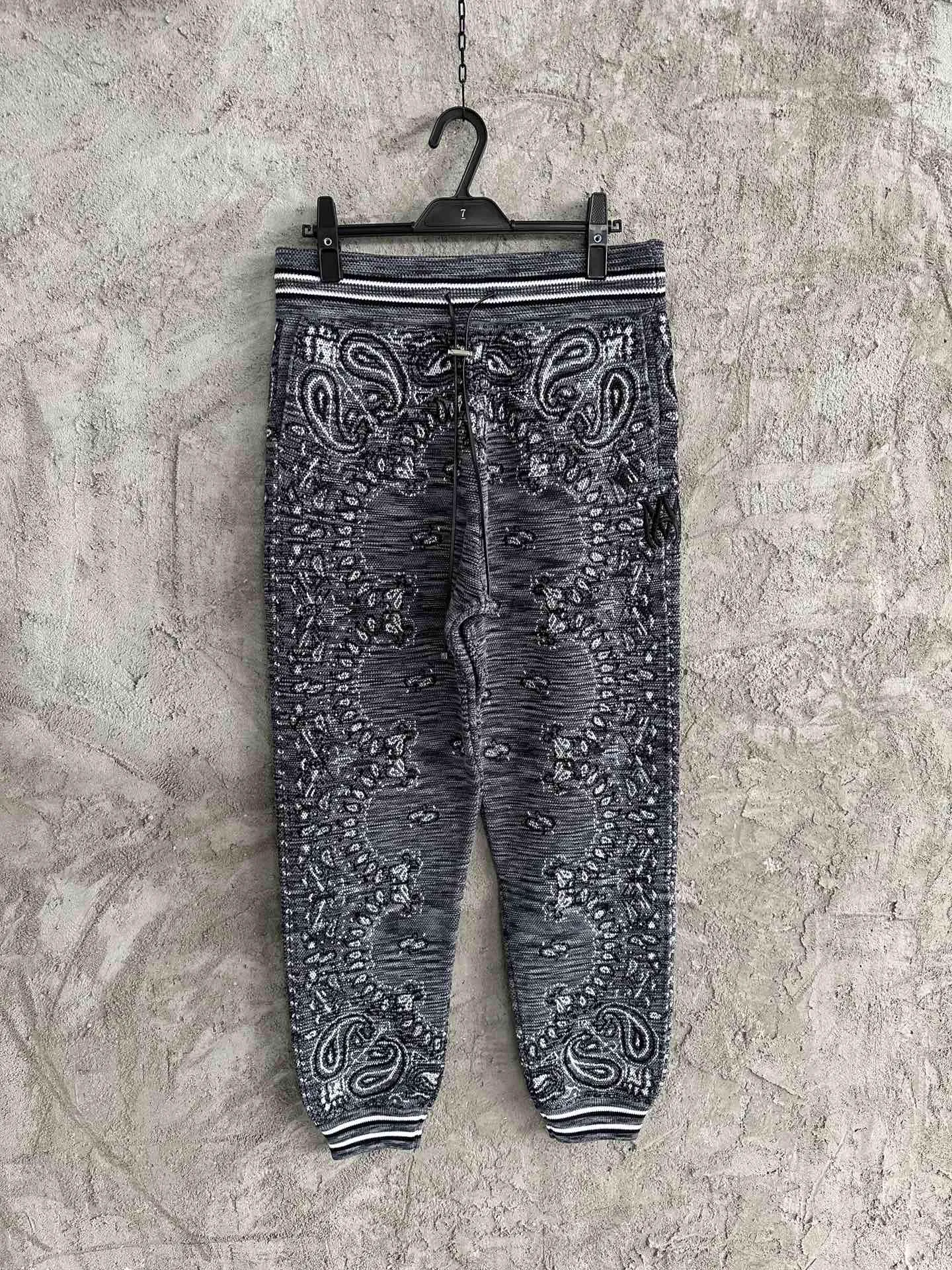 Jesienne i zimowe nowe designerskie spodnie Wysokiej jakości dzianinowe spodnie joggera projekt haftowy luksusowy marka męskie spodnie