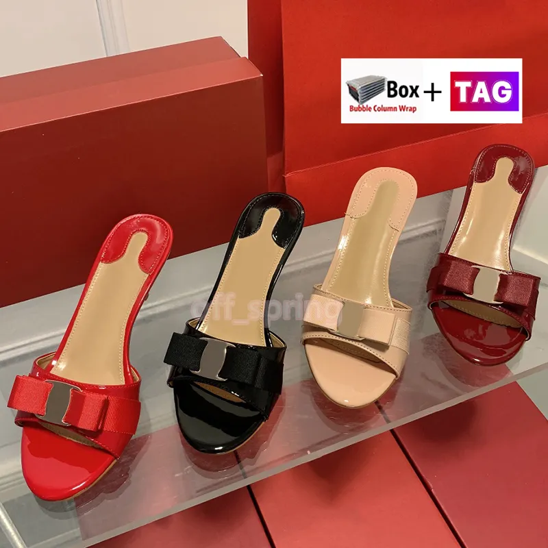 Mit Kasten-Art- und Weisefrauen-Sandelholz-Sandalen mit Absatz Luxus-Designer-Hausschuhe im Freien Frauen-beiläufige Schuh-Größe 34-40