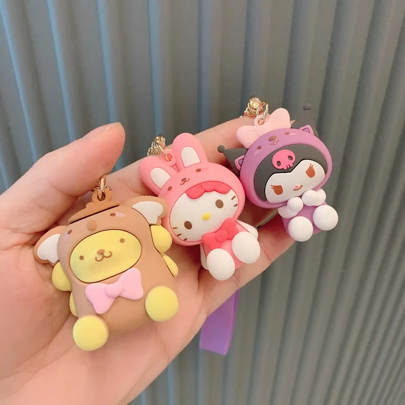 Kulomi ve Cinnamoroll Sevimli Figural Keychain Çift Araba Anahtar Kolye Okul Çantası Asma Süs Anahtarı