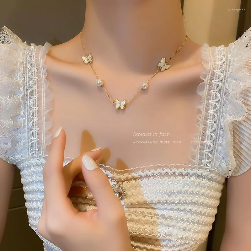 Chains Fashion Butterfly Necklace For Woman Imitation Pearls Sexy Clavicle Chain 2023 High-End Design Jewelry Party Gifts