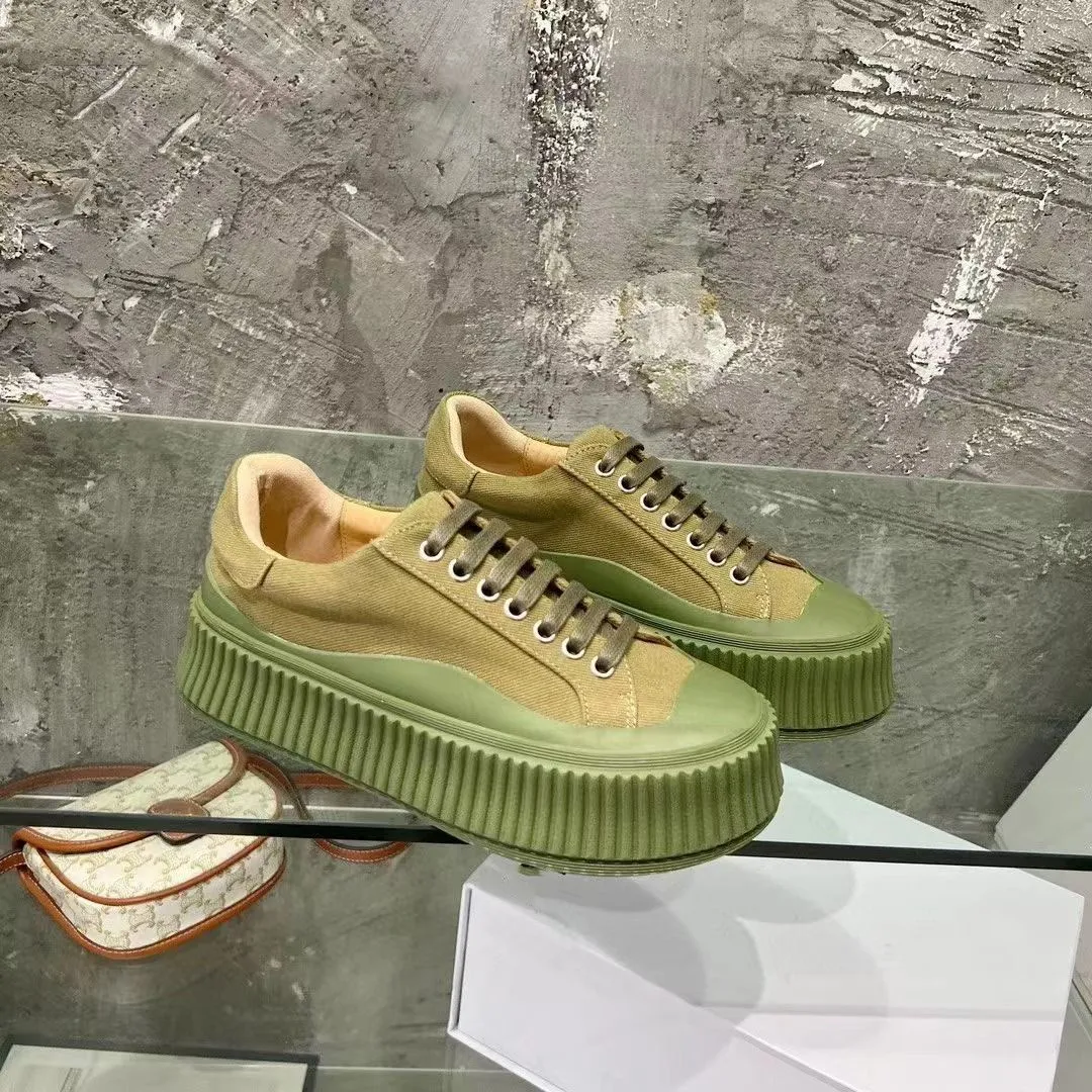 Olive green deals platform sneakers