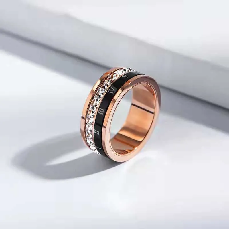 Ringas de banda Blk Rotatable Roman Numbers Rings de zircão de luxo Anel de noivado de aço inoxidável anel de noiva jóias de casamento feminino p230411