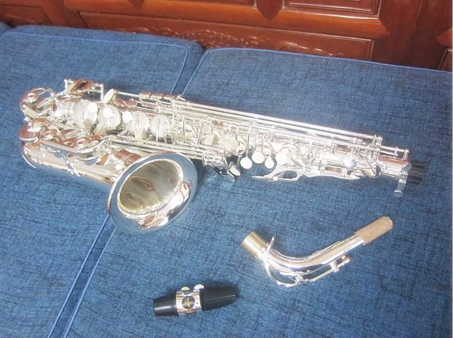 Nowy wysokiej jakości EB Alt Alto Saksofon A-992 E Flat Silny Instrument Musical Instrument Saks z ustnik