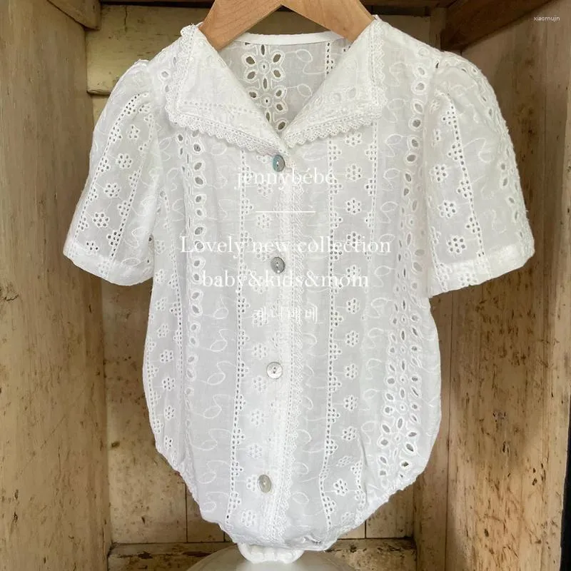 Rompers French Style 2023 Summer Toddler Girls Hollow Out Lace Embroidery Romper Petal Collar Baby Short Sleeve Bodysuit Sister Clothes