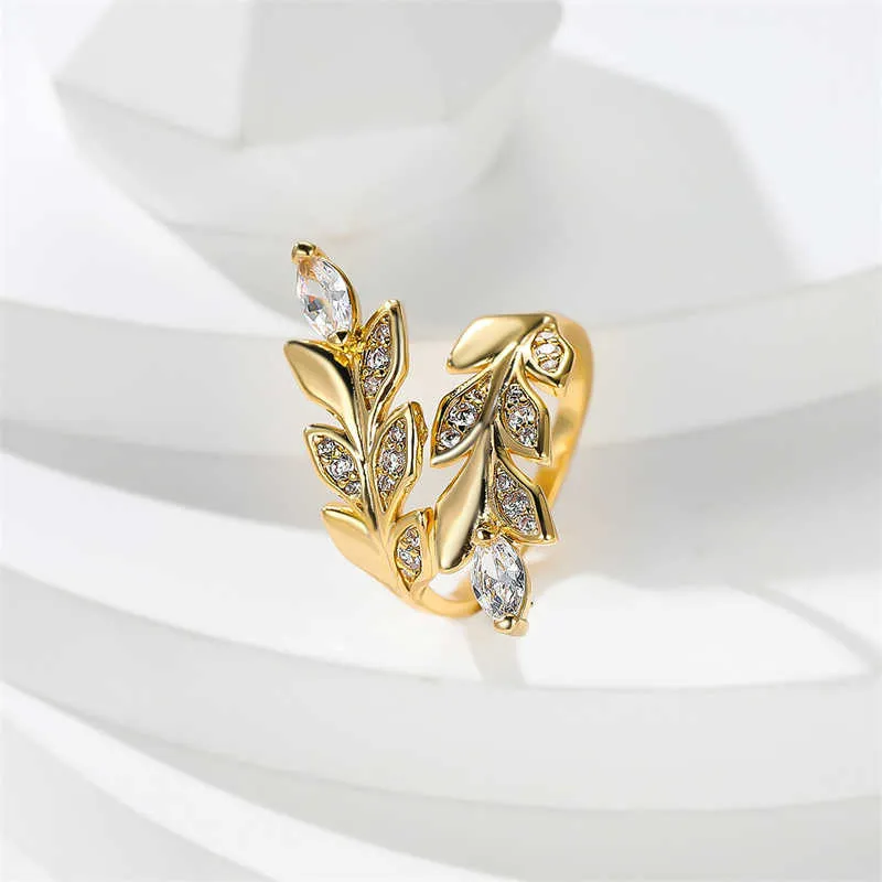 Bandringar Dainty Plant Tree Leaf Ring Gold Color Small Crystal Stone Cocktail Rings for Women Wedding Bands Luxury Förlovningsring smycken AA230412