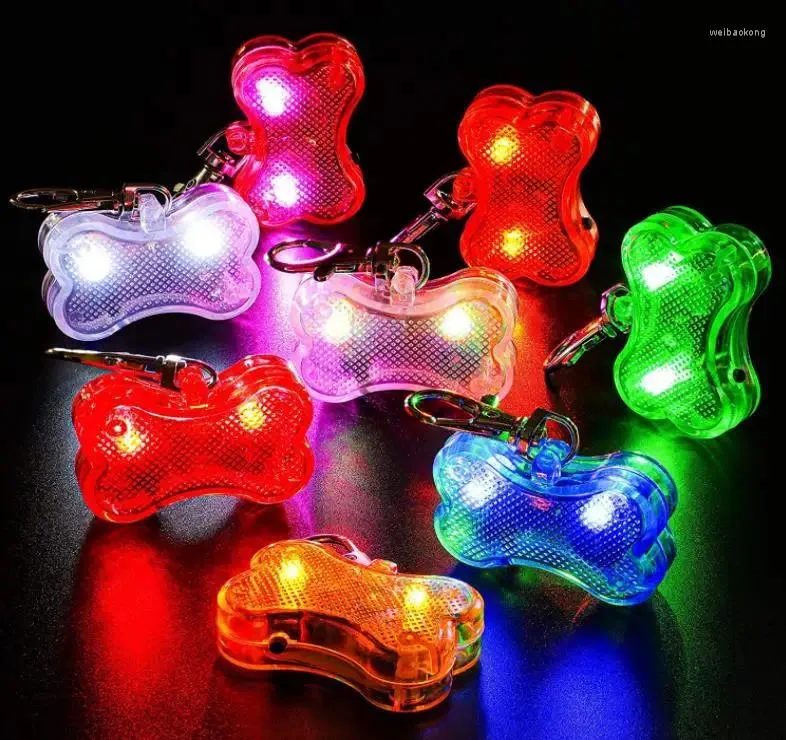 Hundemarke, LED-Halsband, Haustier-Sicherheits-Clip-On-Licht, leuchtende Hunde, Katzen-ID-Tags, Leine, leuchtender Anhänger für Nachtwanderungen, Camping, Knochenform, 30 Stück