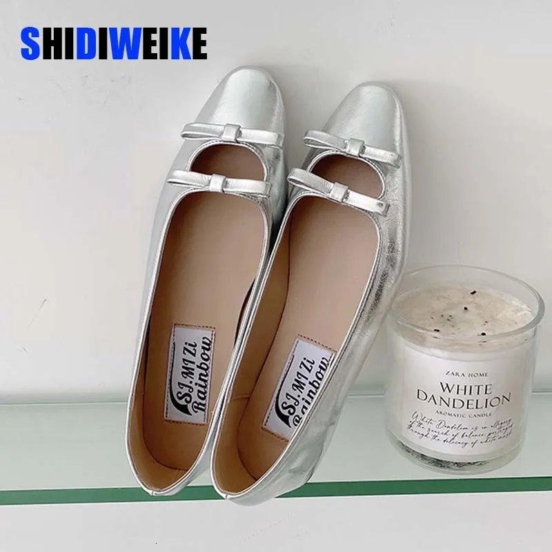 Chaussures habillées chaussures plates pour femmes printemps Mary Jane Bow Scoop bateau chaussures blanc femmes appartements en cuir souple chaussures décontractées AD2251 230412