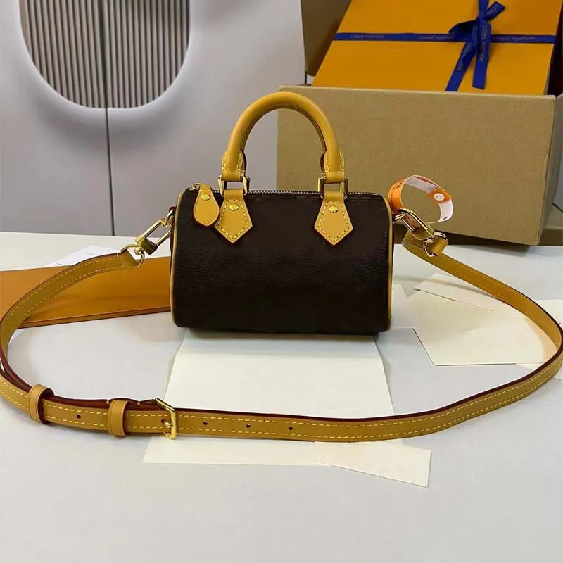 2023 Sac de designer FEMMES Luxurys Designers Sacs Sacs à main en cuir véritable Chaîne Cosmétique Messenger Lady Pochette Sac à main de luxe