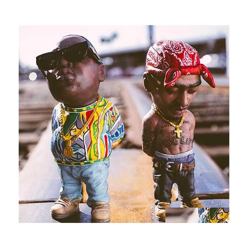 Objetos decorativos Figuras Mini ornamentos de resina Hip Hop Rapper engraçado Bro conjunto estatueta para residências em casa Scptures Decoratio Dhin3