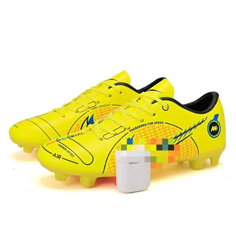 Sand sales soccer shoes