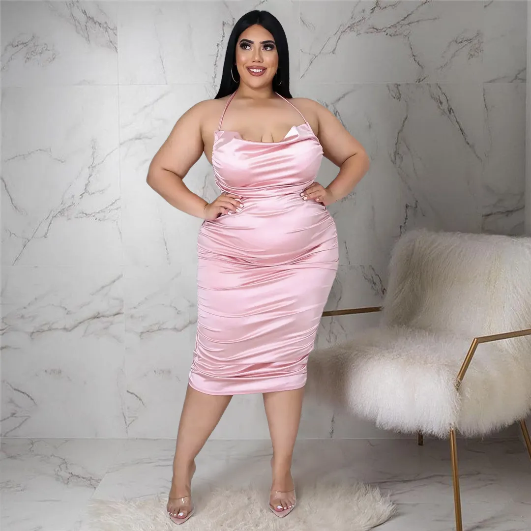 Casual Dresses Plus Size Sexig klänning för kvinnor Halter Lace Up Pleated Silk BodyCon Vestidos Night Party Club Fashion Gowns Evening Banket 230412