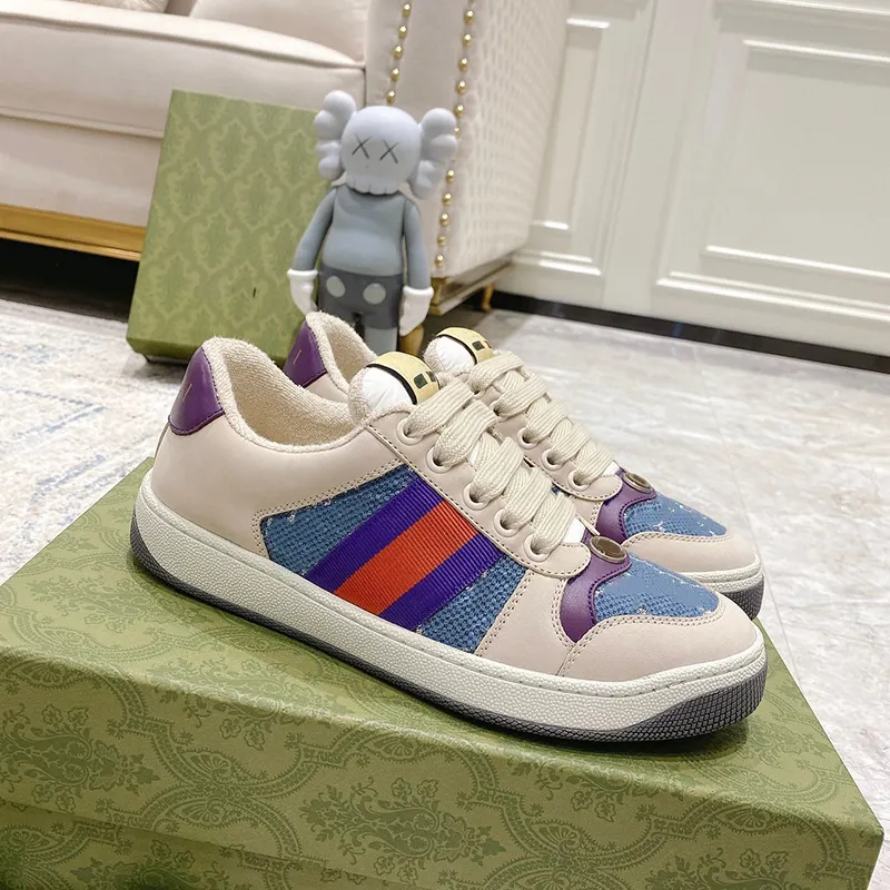 Moda sneakers deals