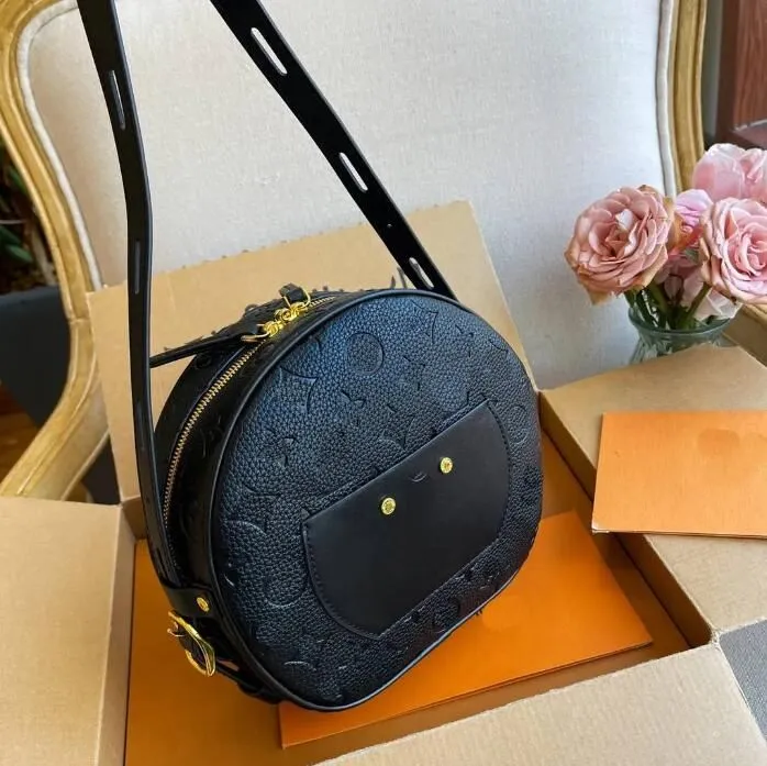 Shoulder Bags BOITE Monograms luxuries designers Embossing Fashion luxury bag Handbag CLUTCHES Lady Circular Pack Sacoche Pochette tote AAA Tabby Messenger