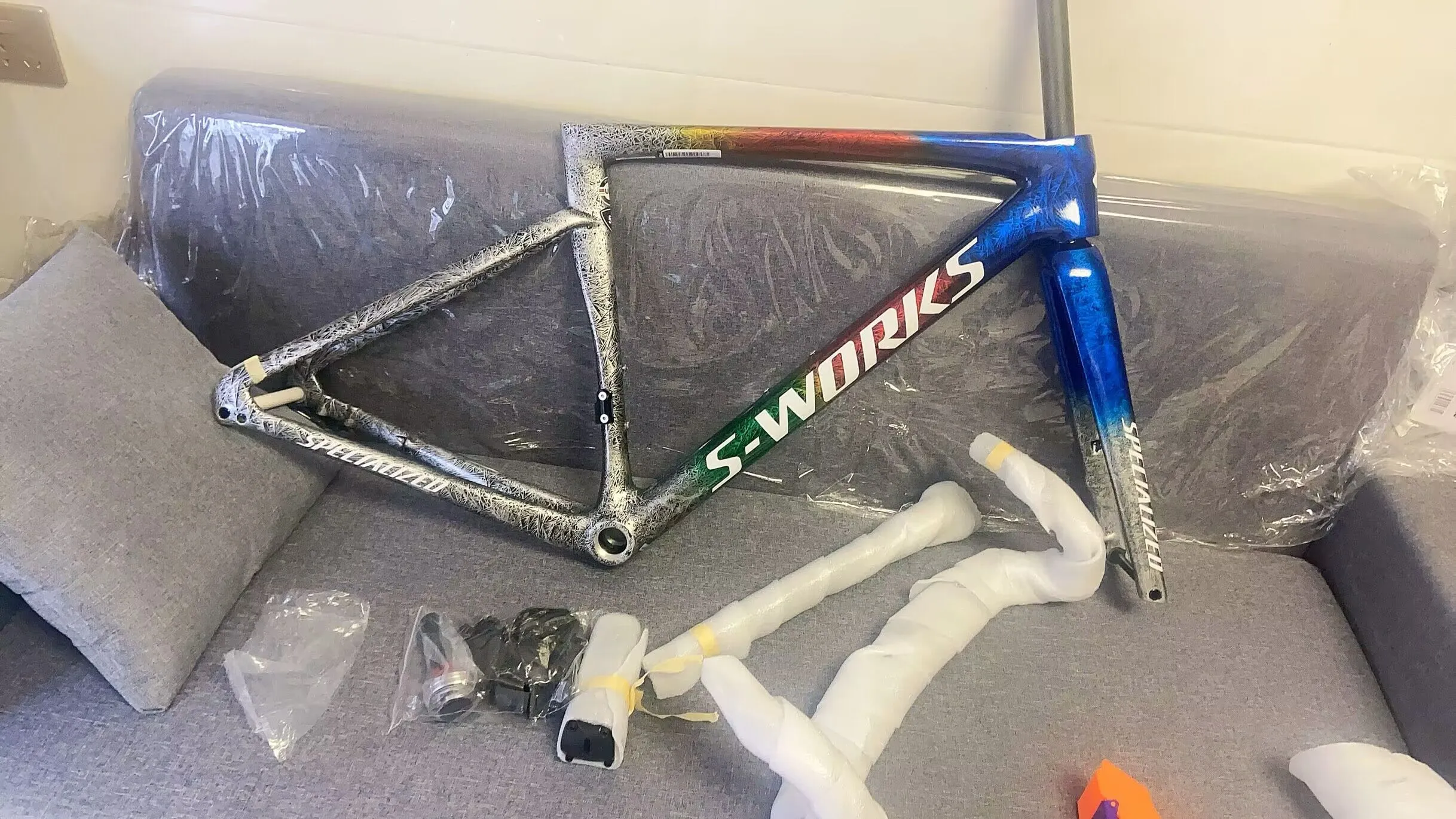 Telaio per bici da strada in fibra di carbonio Ice Crack verniciatura personalizzata freni bisc da corsa telai per biciclette in carbonio telaio da ciclismo Ni Tan Wai di alta qualità