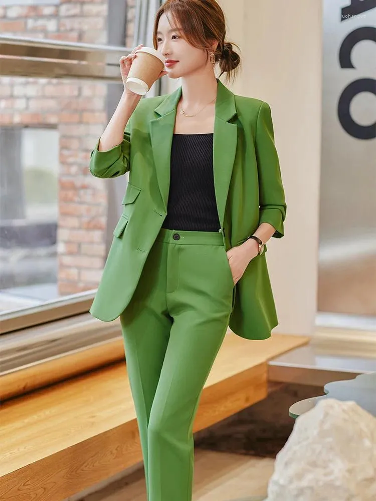 Kvinnors tvåbitar byxor kaffe grön svart kvinnor pantar kostym kontor damer formella 2 set kvinnligt affärsarbete slitage rak jacka blazer och