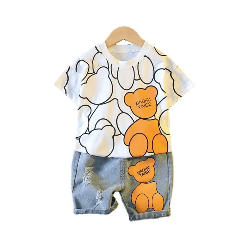 Kläder sätter sommar baby flickor kläder passar barn pojkar mode tecknad t -shirt shorts 2pcssets småbarn casual kostym barn spårningsgullar 230412