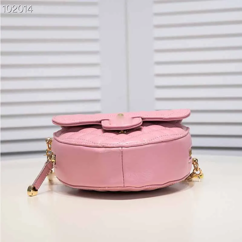 10A cross body bag Woman love purse Chain Crossbody Bag Designer Handbag Leather Shoulder Bag Brands Mini Heart Love bag With Gold Sling Chain 17CM Cheap Luxury Bag