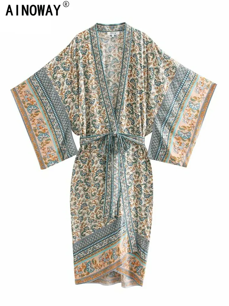 Maillots de bain pour femmes Vintage Chic femmes imprimé fleuri manches chauve-souris plage bohème Kimono Robe dames col en V été Boho Robe couvertures Vestidos 230412