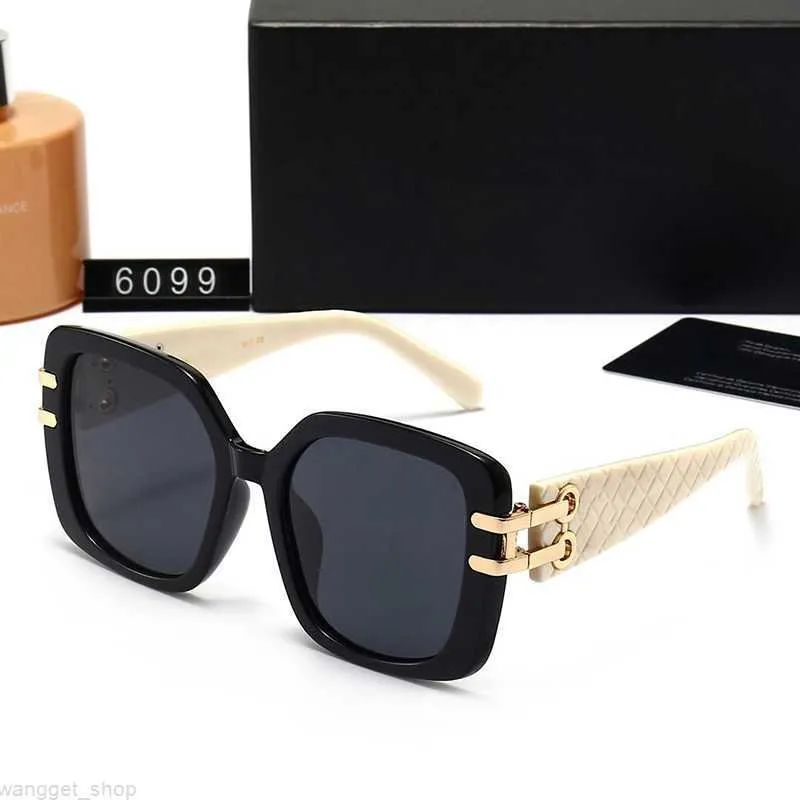 オーバーメガネサングラスデザイナーレディースファッションアセテート明るい黒い大きさの正方形のグラデーションサマービーチ女性眼鏡レディースサングラスグラス