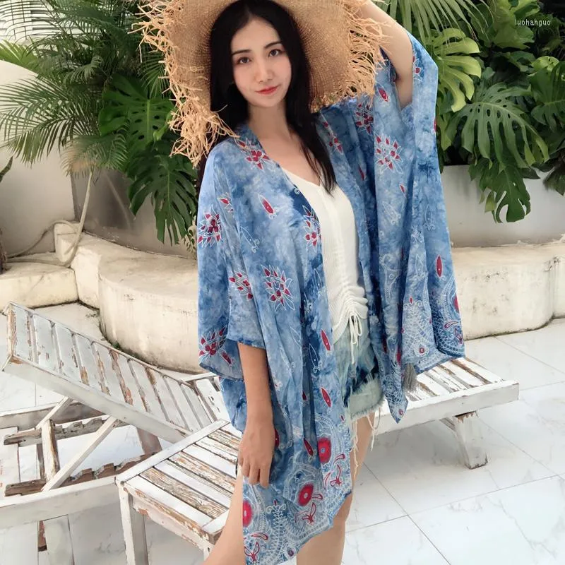 Chemisiers pour femmes Indigo Dyeing Floral Print Coat Loose Lady Batwing Large Demi Manches Avec Glands Style Ethnique Beach Cover Ups Cowboy Design