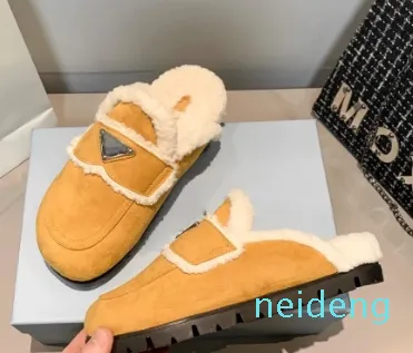 Mujer Invierno cálido zapatilla Mule Sandalia mujer hogar interior piel peluda plana Triángulo Nieve lana pisos zapatillas damas al aire libre zapato casual Mulas Scuffs tamaño