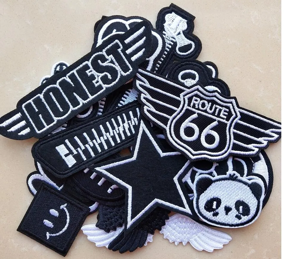 Collectable Black White Letters Patches Animal Zipper Brodery Patches For Clothing Iron On Applicants Clothes Jeans Stickers Badges Patch