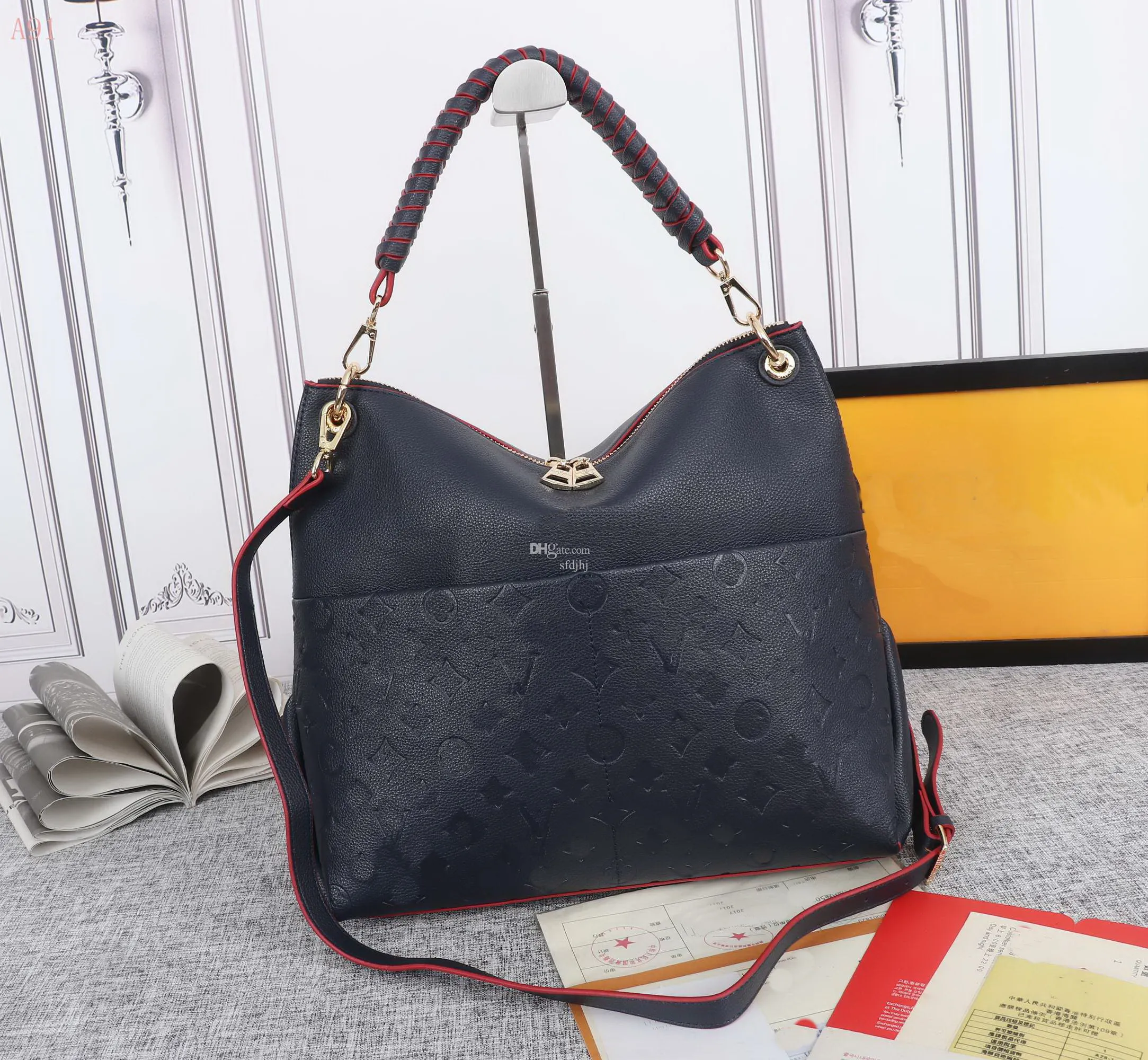 10A CALIDAD Bolsos de diseñador de moda clásicos Bolso de compras de mensajero de cuero Cuerpo cruzado Señora Bolso de hombro azul marino Bolsos Bolsos de mujer Bolsos de noche cruzados Monedero Casual