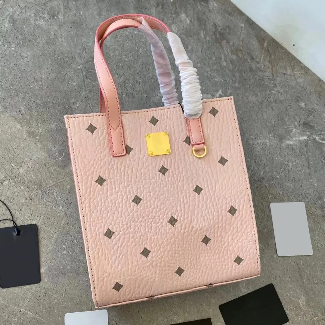 Bolso de media luna MC de alta calidad Diseñadores de mensajero Cuero genuino las bolsas de asas Luxurys maquillaje bucke Bolsos de hombro redondos monederos para hombre embrague para mujer bandolera