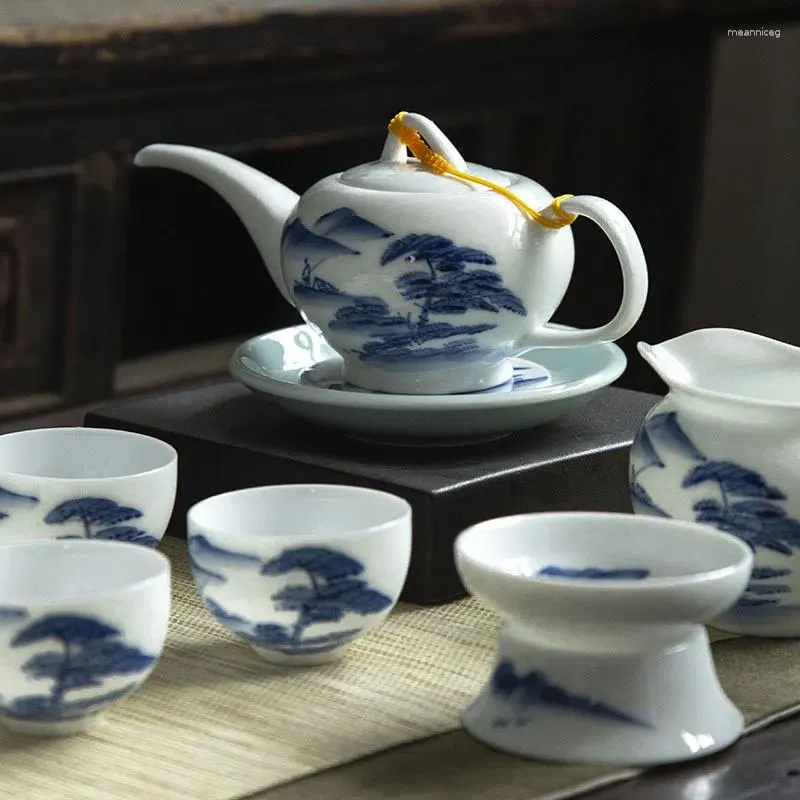 Set da tè Set di tazze da tè e teiera in ceramica di Jingdezhen dipinte a mano con pneumatici sottili
