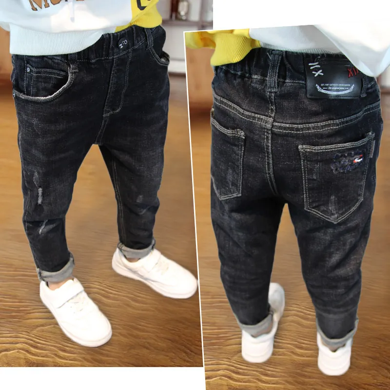 Jeans Garçons Jeans Hiver Chaud Pantalon Lâche Épaissir Automne Enfants Vêtements Enfants Bébé Printemps Style Occidental Jeans Pour Garçons Portant 12 230413