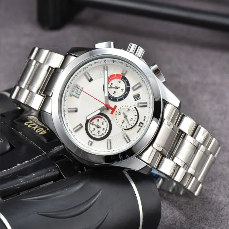 mens watch designer montres mouvement à quartz de haute qualité Sapphire Waterproof Sports montre luxe montres-bracelets en acier inoxydable