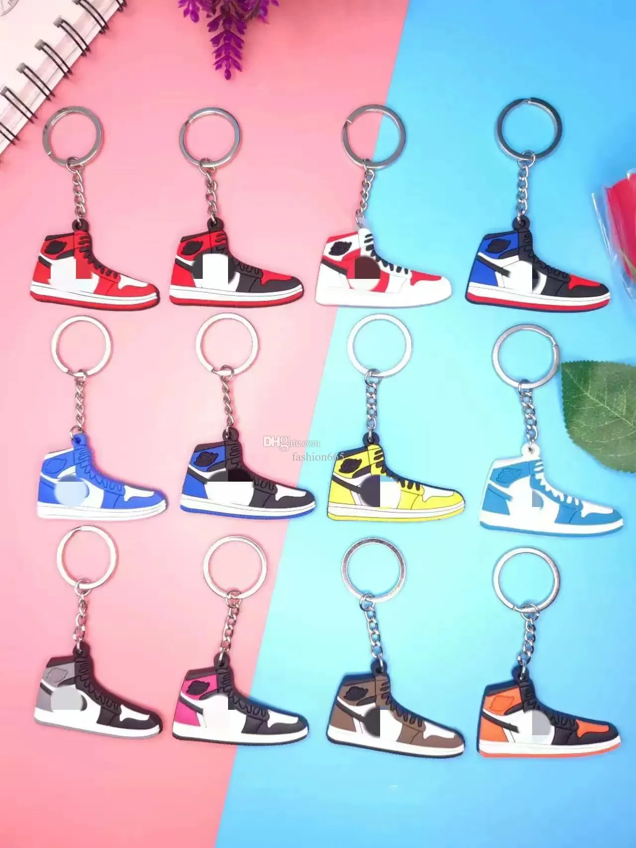 Wholesale Designer Mini silicone sneaker key chain Men Women Kids Key Ring Gift Shoe key chain Clutch chain Basketball shoe key holder