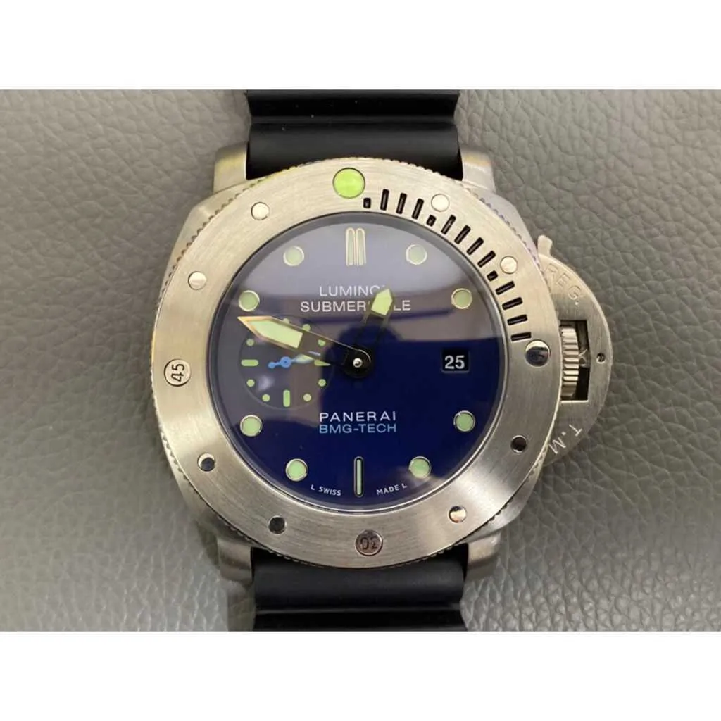 Lüks Mens Otomatik Mekanik Tasarımcı Saat Safir Ayna İsviçre Hareketi Boyutu 47mm*12mm İthal Kauçuk Kayış Spor Kollumları Hyao