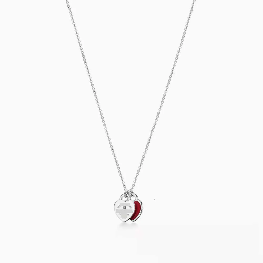 DHgate Classic Sterling Silver Double Heart Pendant Necklace for Women Elegance and Symbol of Love Jewelry