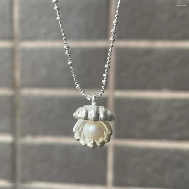 Pendentif Colliers Exquis Romantique Shell Collier Femme Créative Mode Fausse Perle Blanc Accessoires Cadeaux D'anniversaire