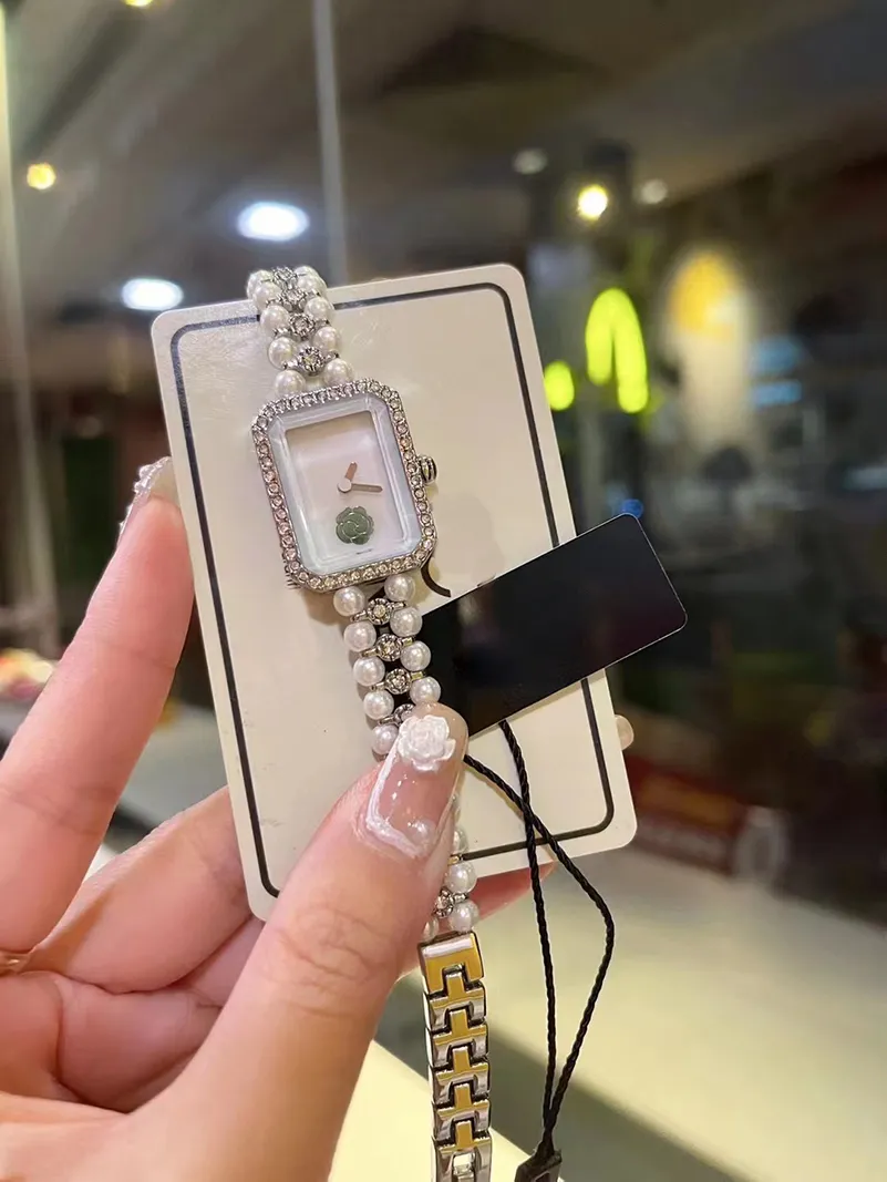 Vintage Pearl Bracelets & Luxury Quartz Watch: Elegant Pearl Watches ...