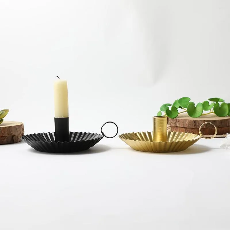 Candle Holders Metal Retro Candlestick Uchwyt antykorozyjny Kij Znakomita dekoracja na rocznicę domowej imprezy weselnej