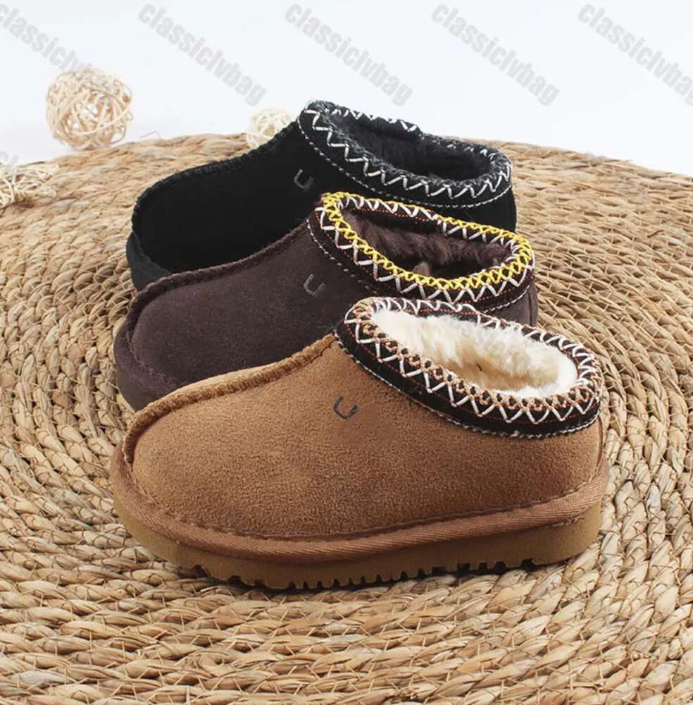 Tasman Pantoufles En Fourrure De Châtaigne Diapositives En Peau De Mouton Shearling Tazz Mules Classiques Enfants Ultra Mini Plateforme Botte Chaussures À Enfiler En Daim Confort Supérieur Automne Hiver UGGsity YS551