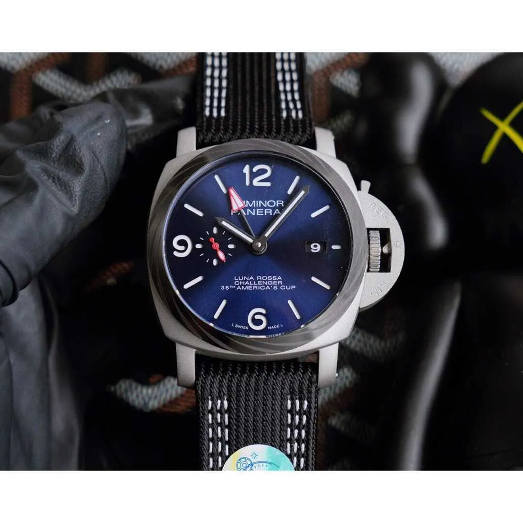 Luxo masculino automático mecânico designer relógio safira espelho movimento suíço tamanho 44mm importado pulseira de couro esporte relógios de pulso eqqe